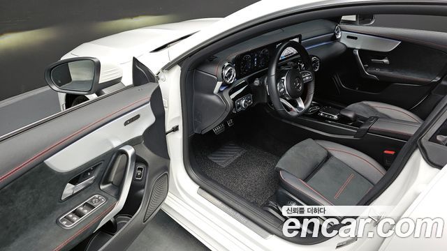 Mercedes-Benz CLA 2022
