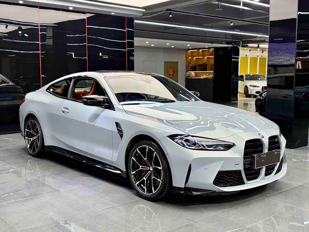 BMW M4 2024
