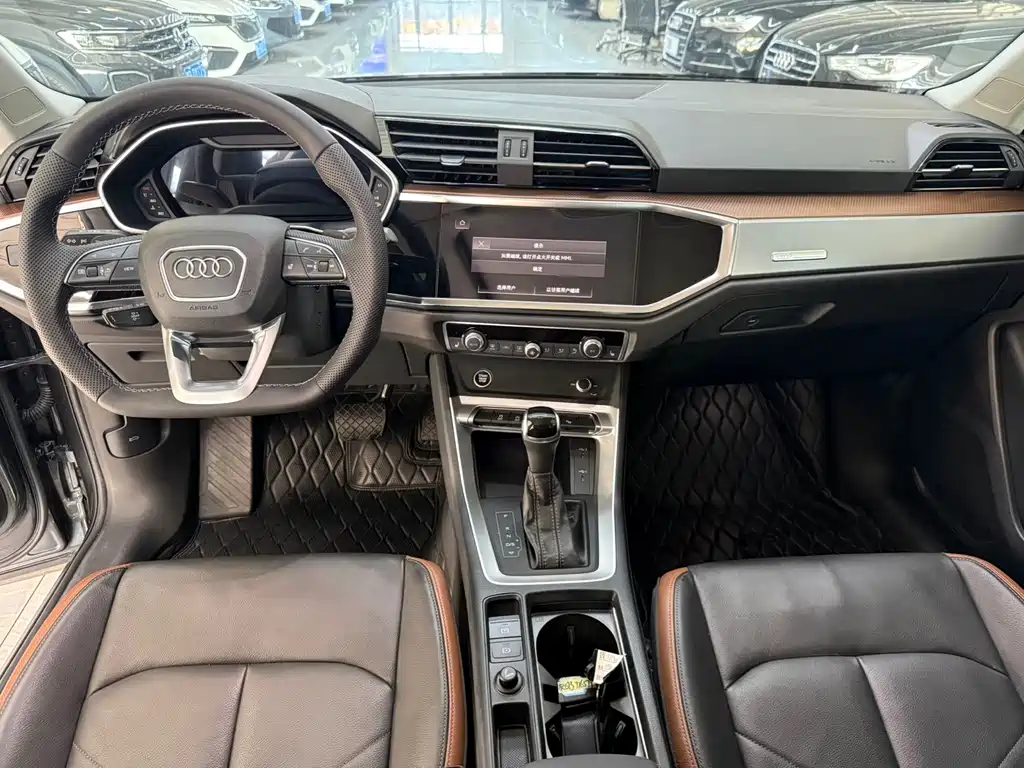 Audi Q3 2022