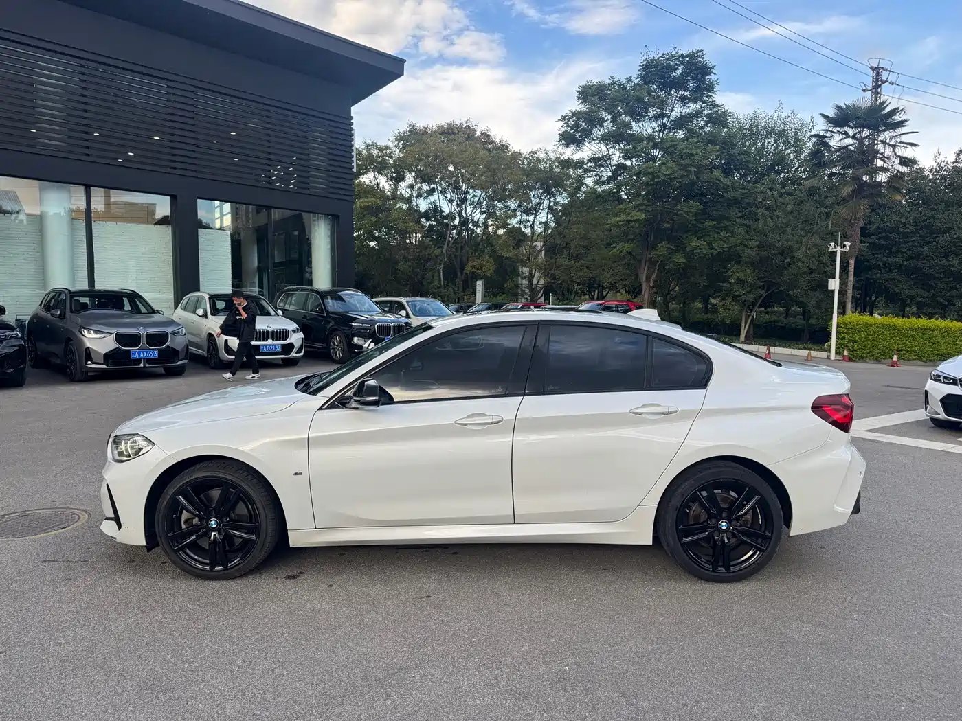 BMW 1 серии 2023