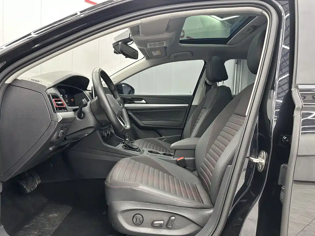 Volkswagen Lavida 2022