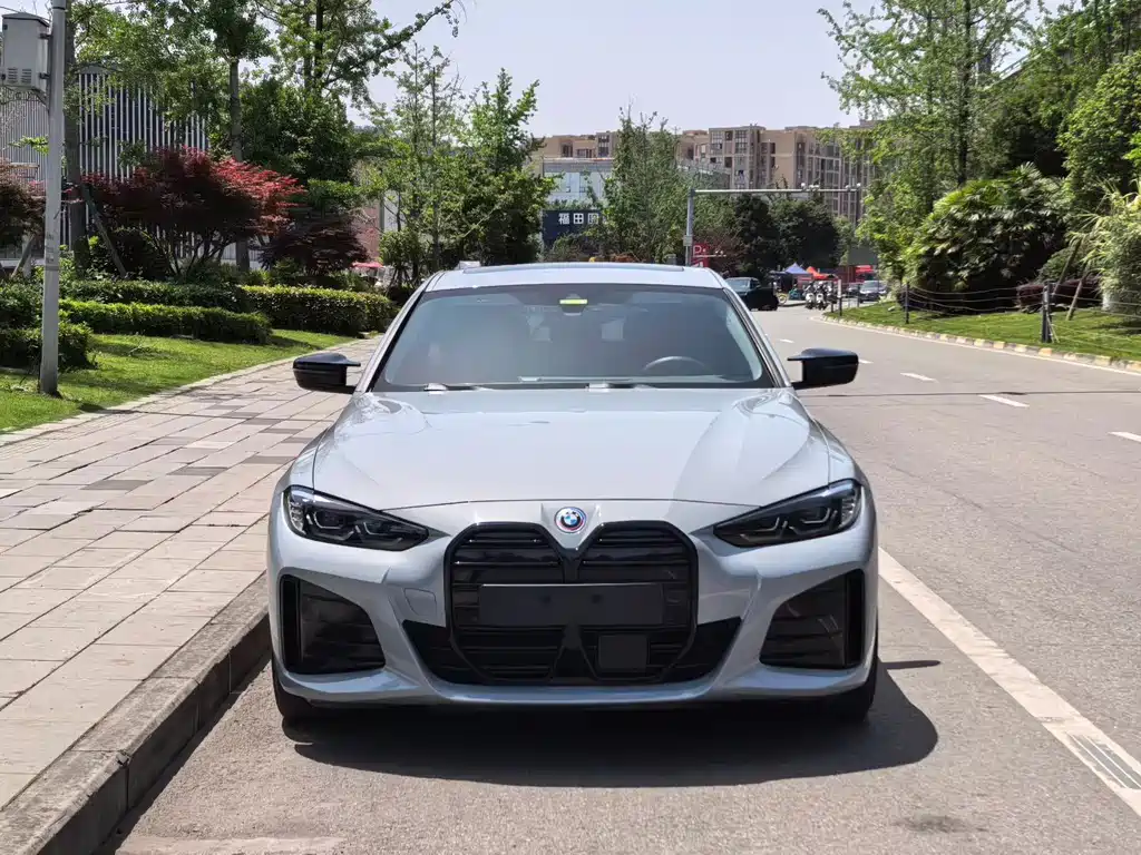 BMW i4 2024