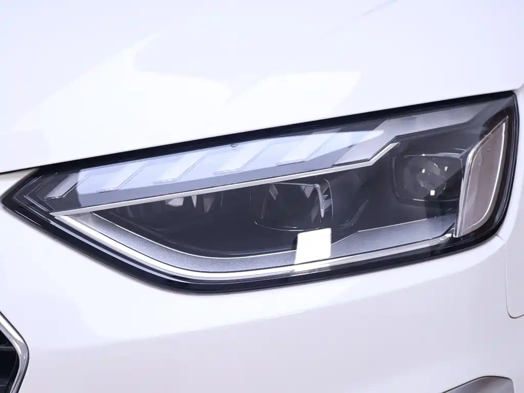 Audi A4 2022