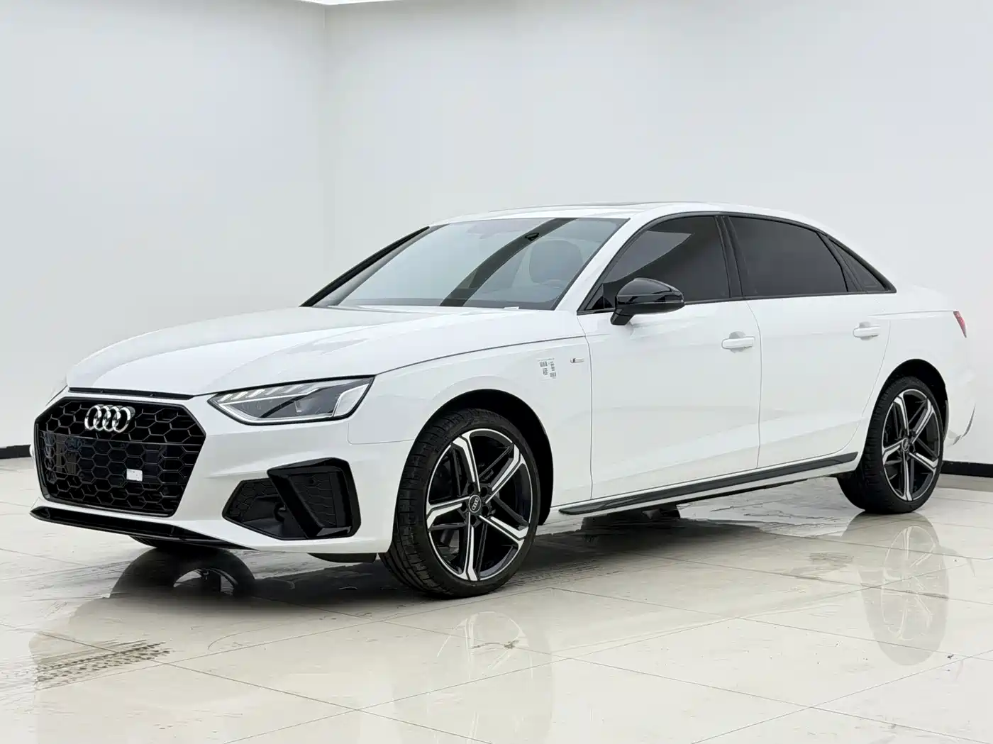 Audi A4 2025