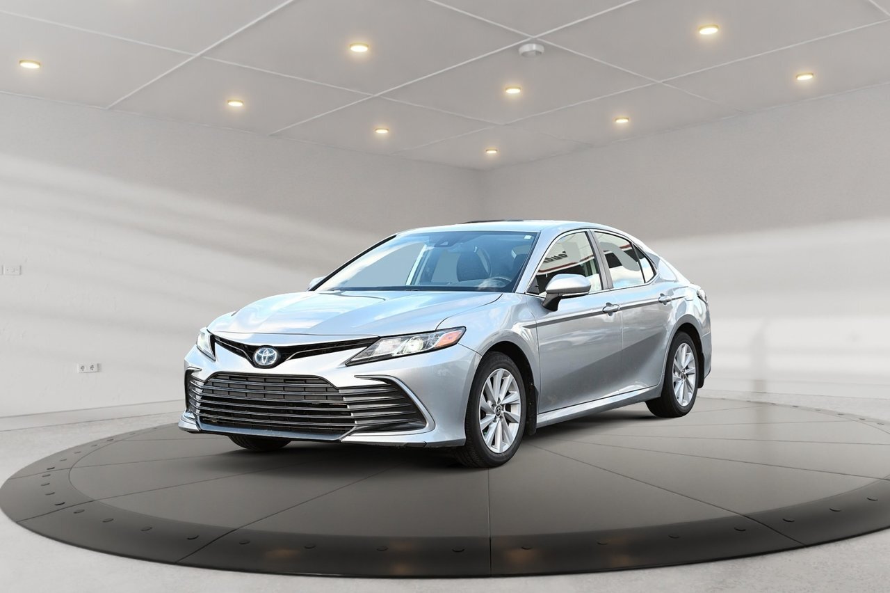 Toyota Camry 2022
