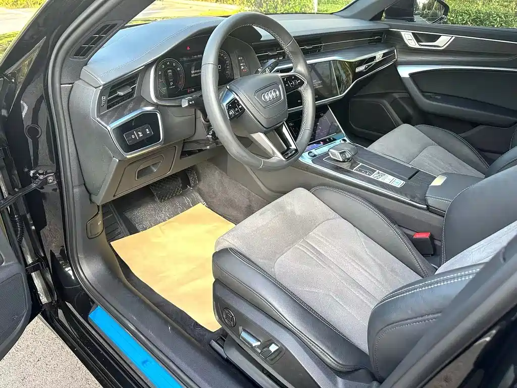 Audi A6 2024