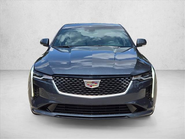 Cadillac CT4 2025