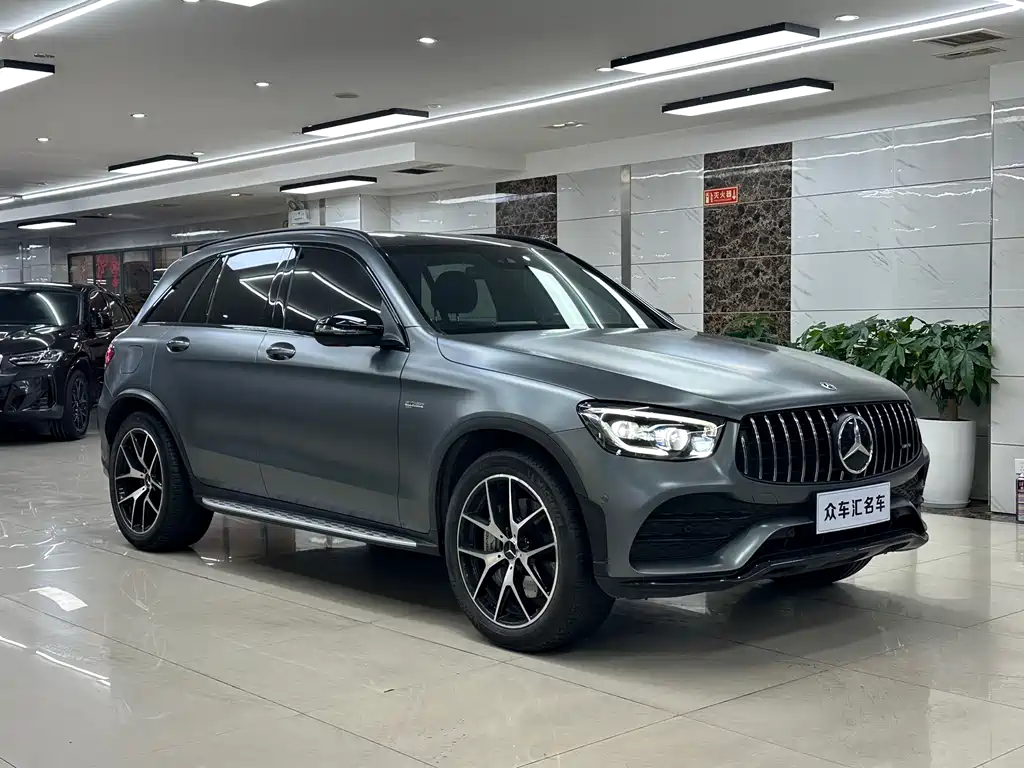 Mercedes-Benz GLC AMG 2022