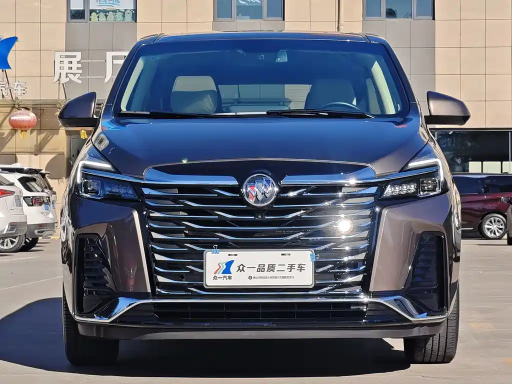 Buick GL8 2023