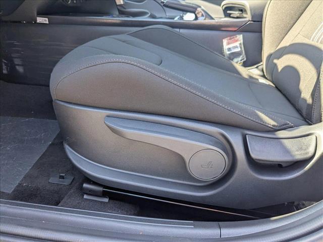 Hyundai Elantra 2025