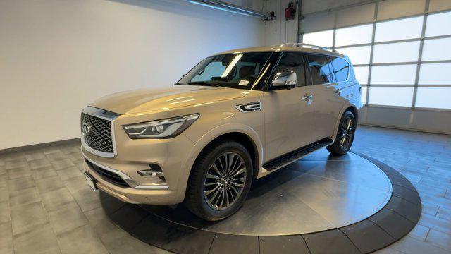 Infiniti QX80 2023