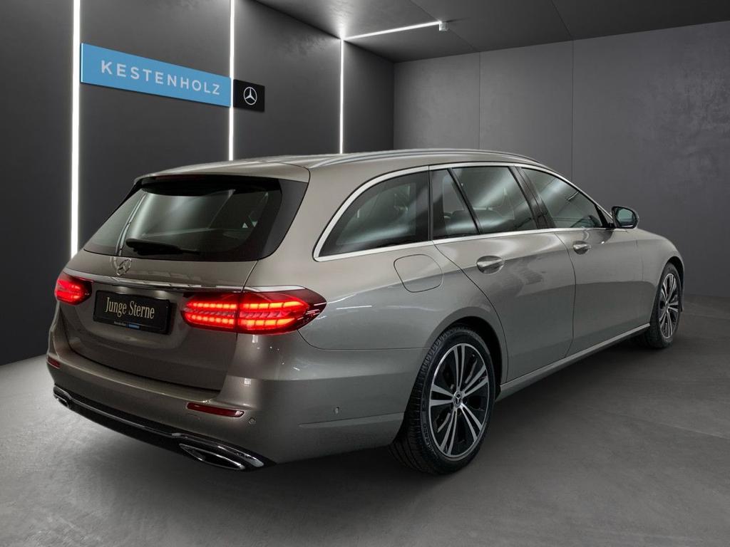 Mercedes-Benz E 400 2023