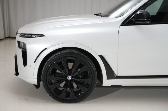 BMW X7 2023