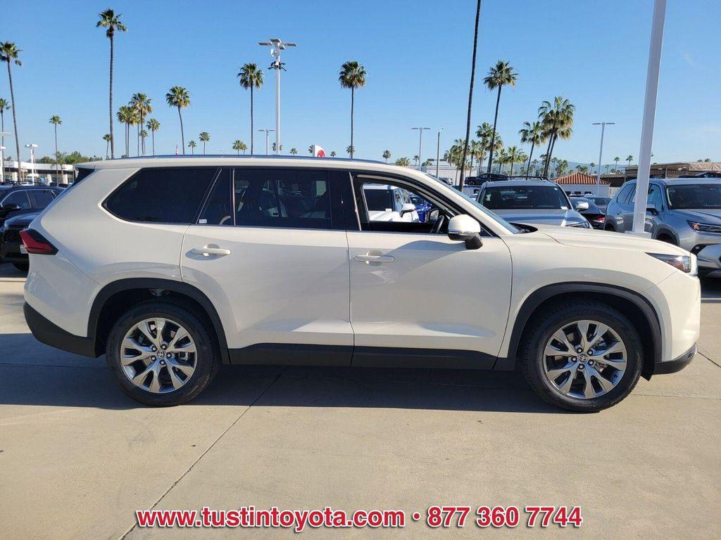 Toyota Grand Highlander 2024