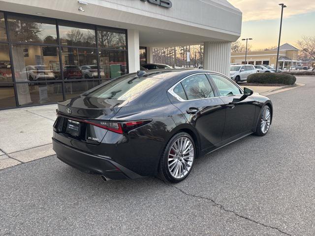 Lexus IS 300 2024