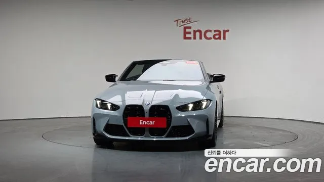 BMW M4 2025