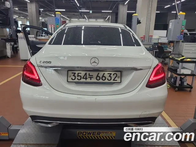 Mercedes-Benz C-Класс 2020