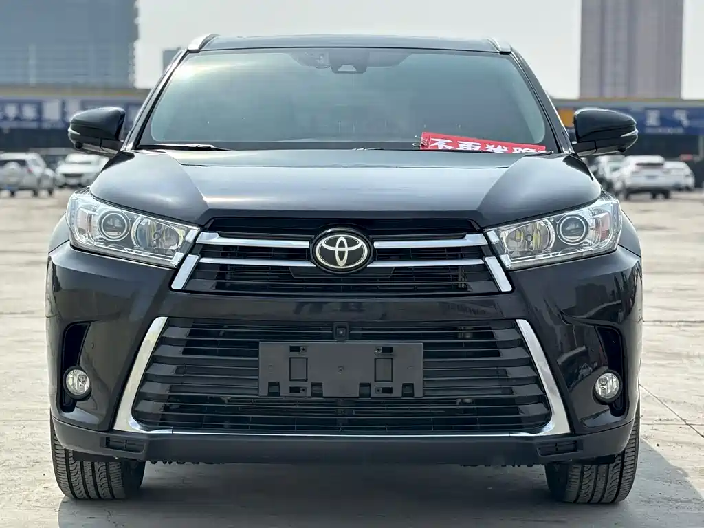 Toyota Highlander 2021