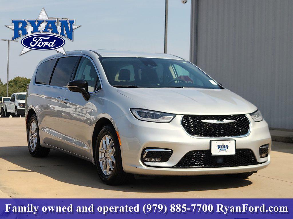 Chrysler Pacifica 2024