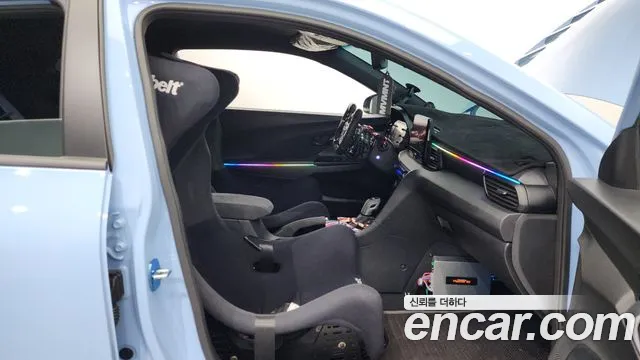Hyundai Veloster 2020