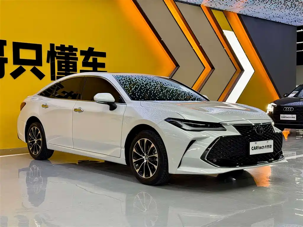 Toyota Avalon 2023