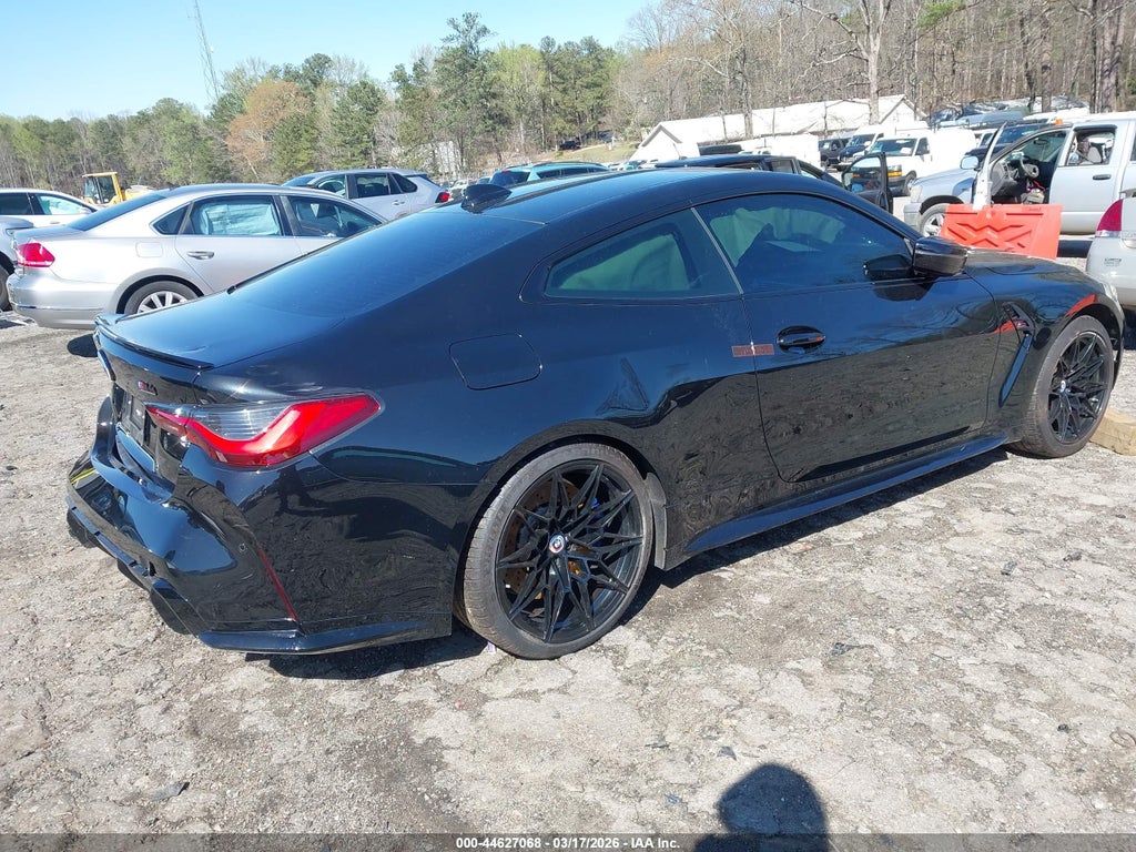 BMW M4 2022