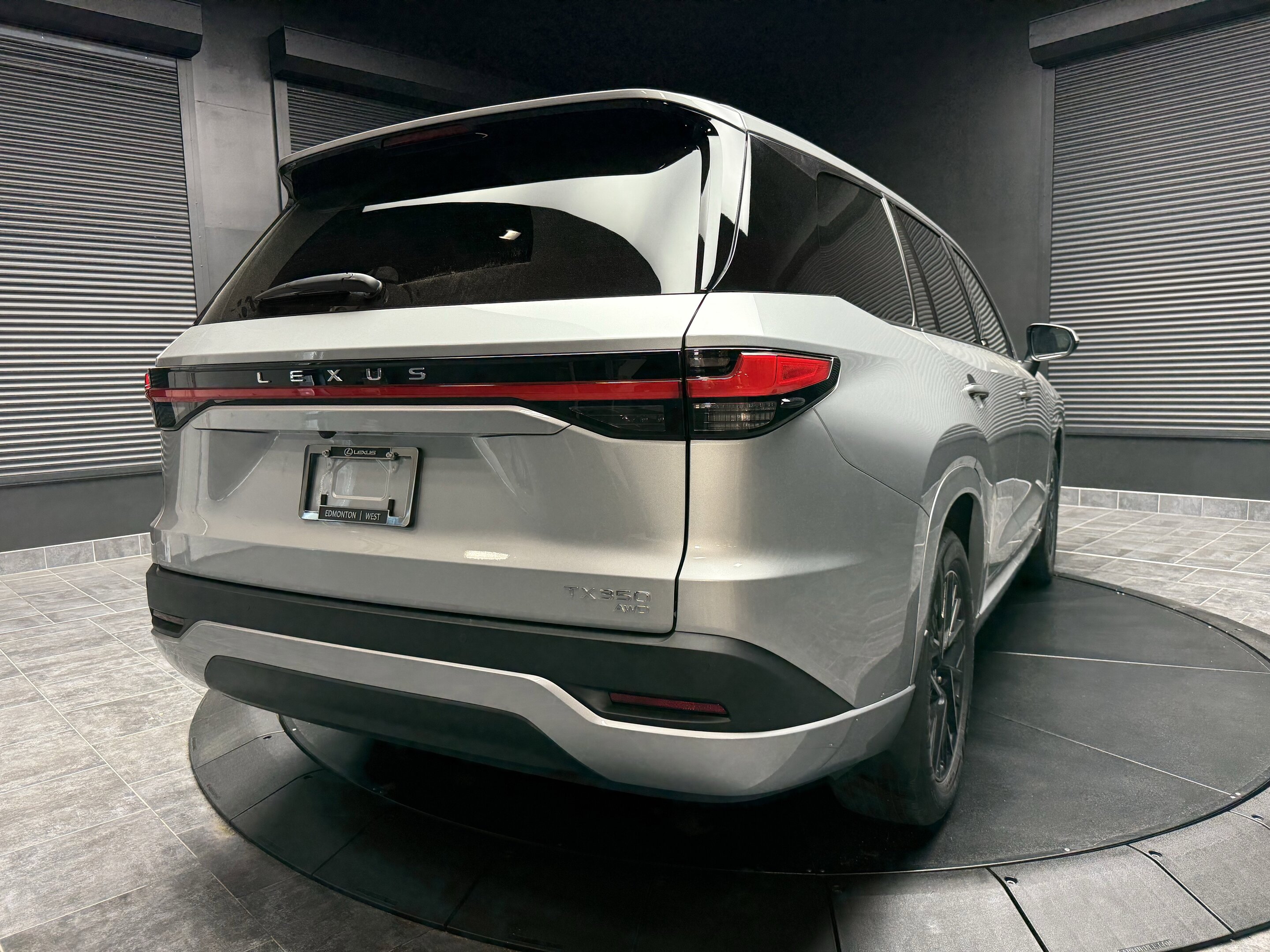 Lexus TX 2024