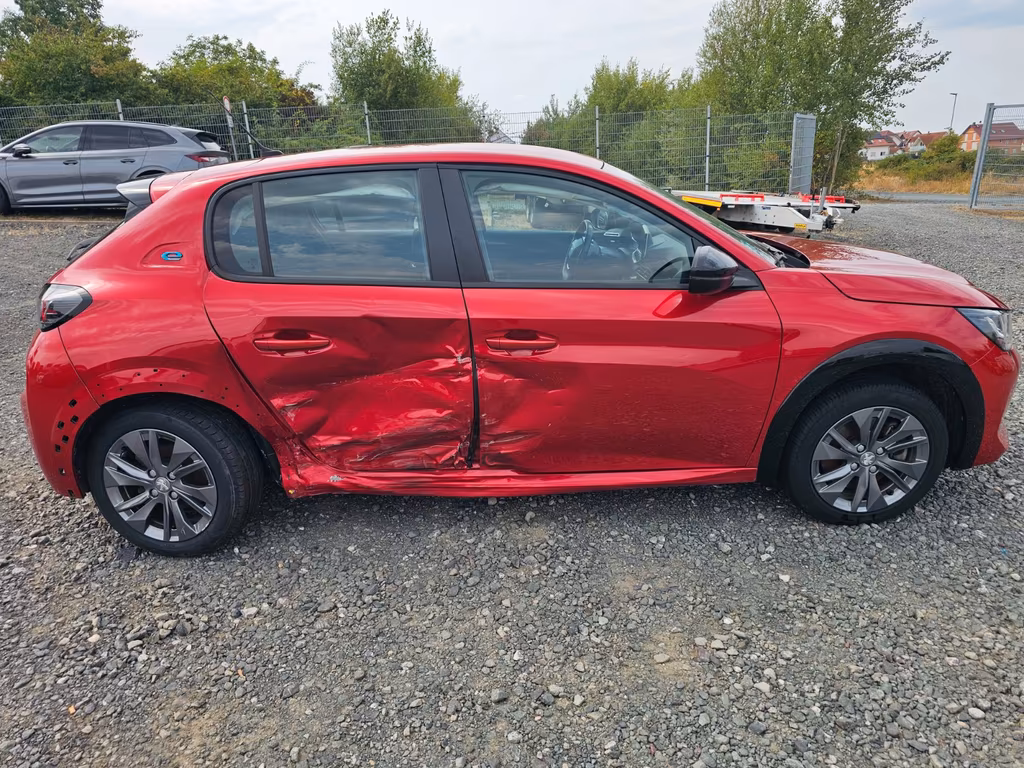 Peugeot 208 2022