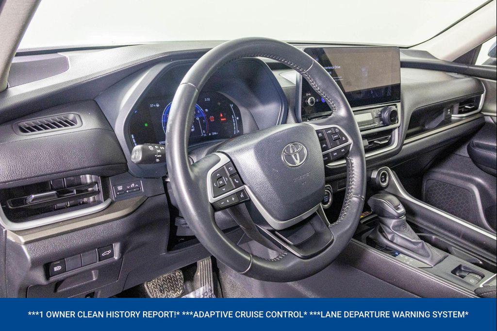 Toyota Grand Highlander 2024