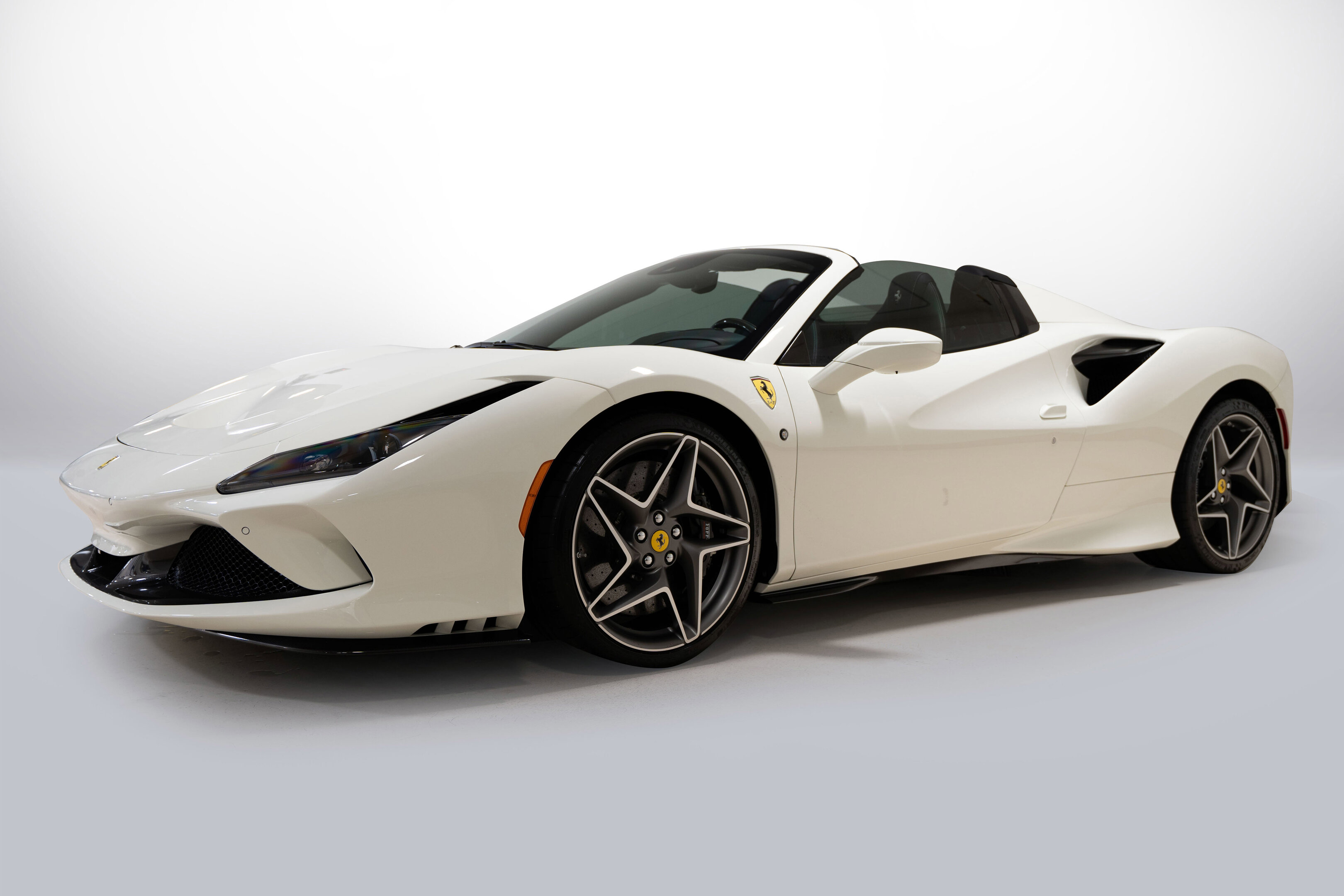 Ferrari F8 2022