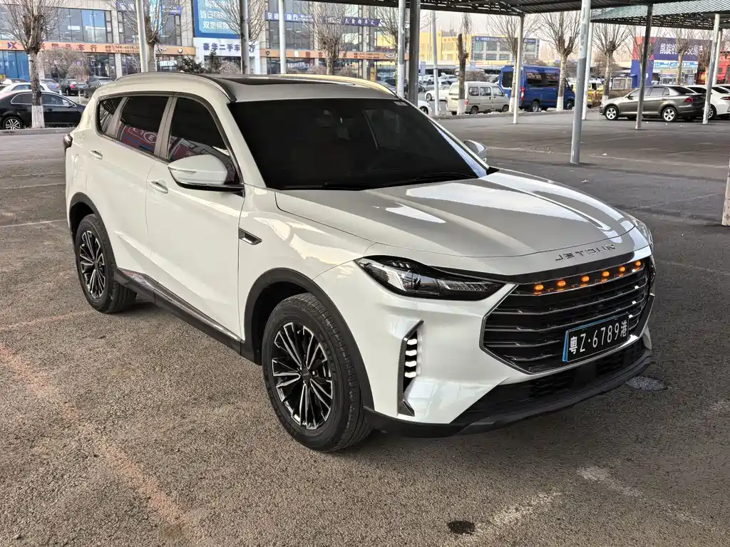 Jetour X70 PLUS 2023