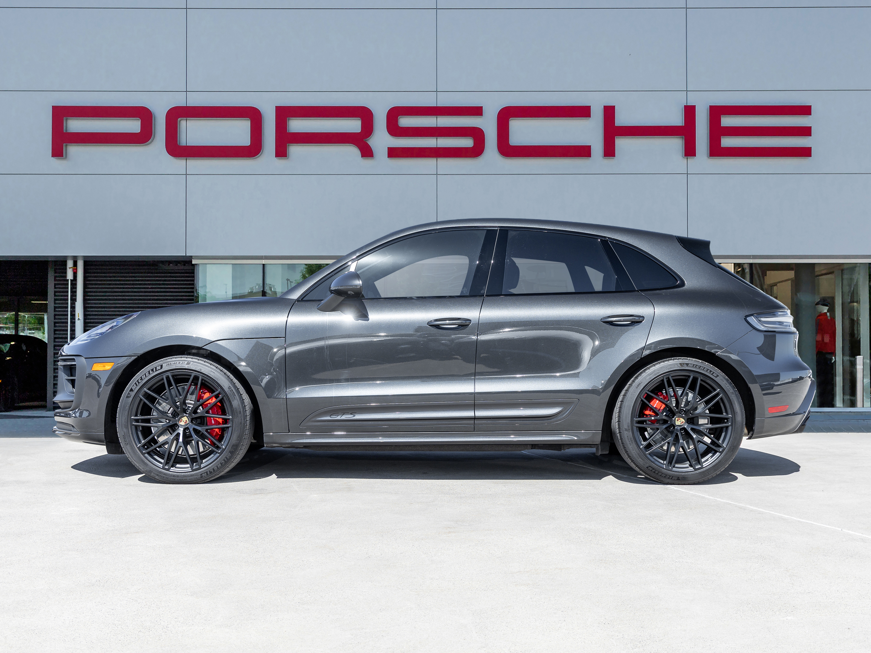 Porsche Macan 2023
