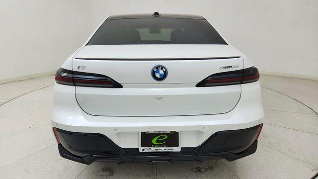 BMW i7 2023