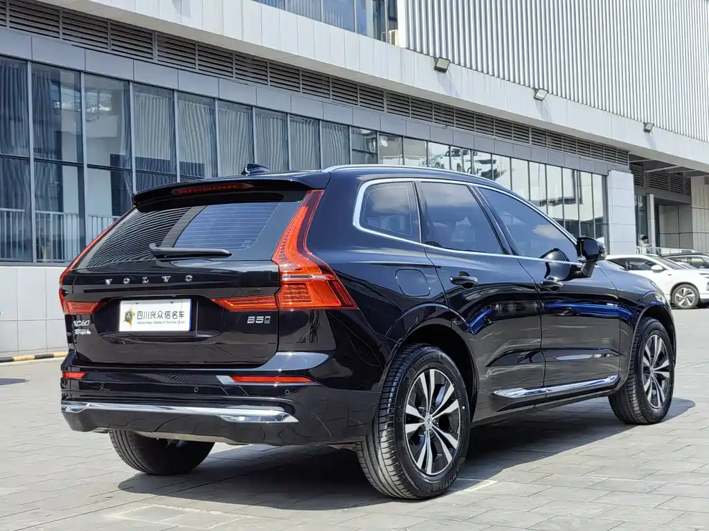 Volvo XC60 2024