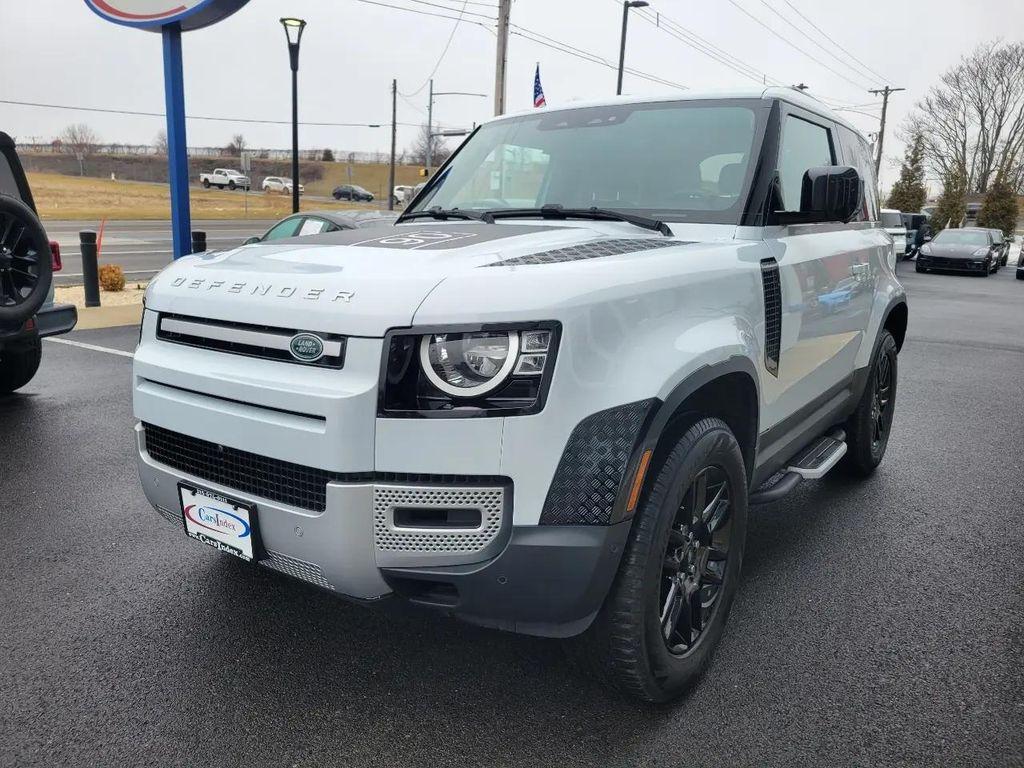 Land Rover Defender 2023