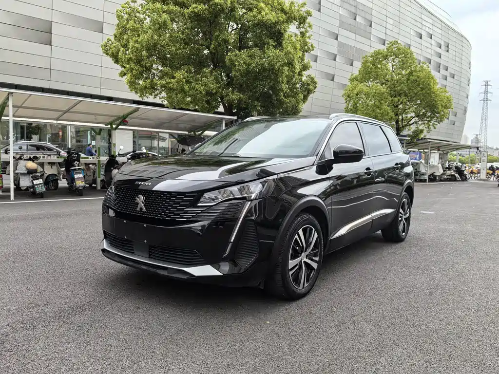 Peugeot 5008 2022