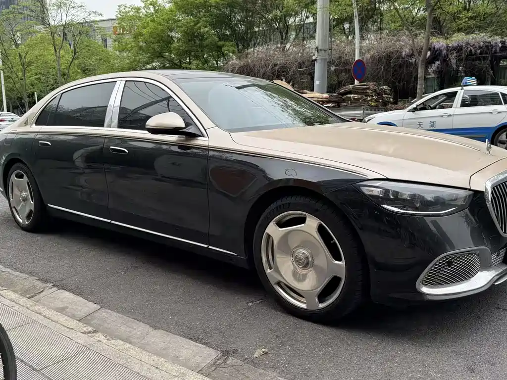 Mercedes-Benz Maybach S-Класс 2023