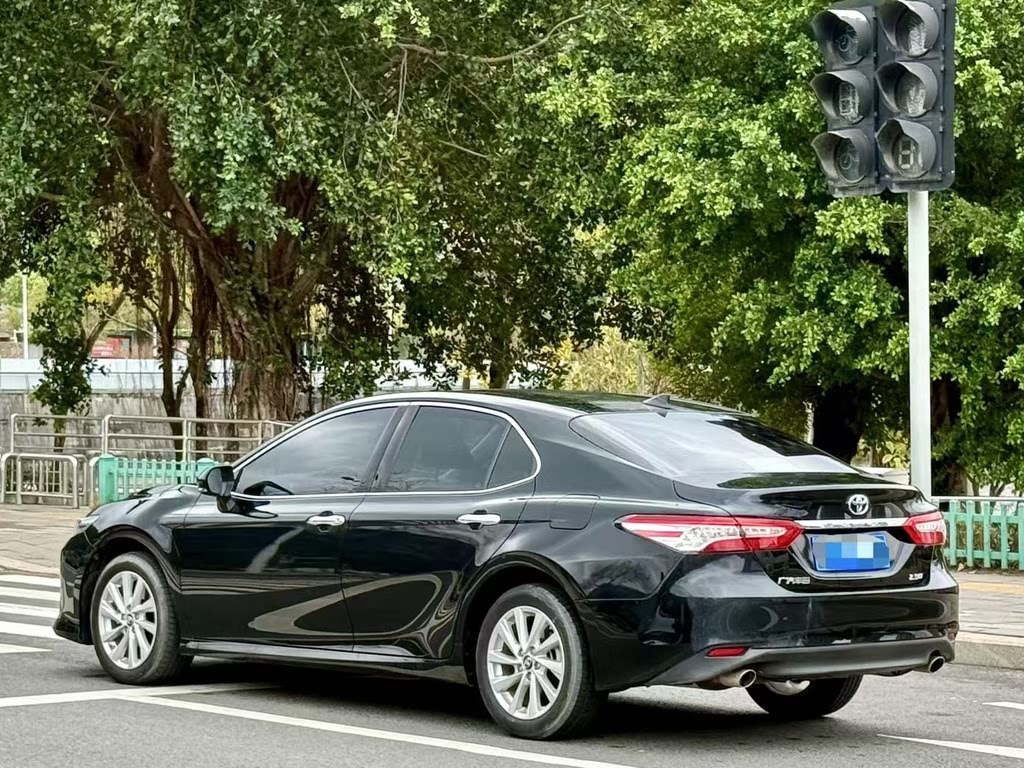 Toyota Camry 2023