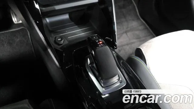 Peugeot 208 2020