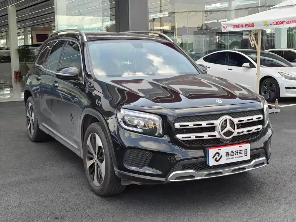 Mercedes-Benz GLB 2022