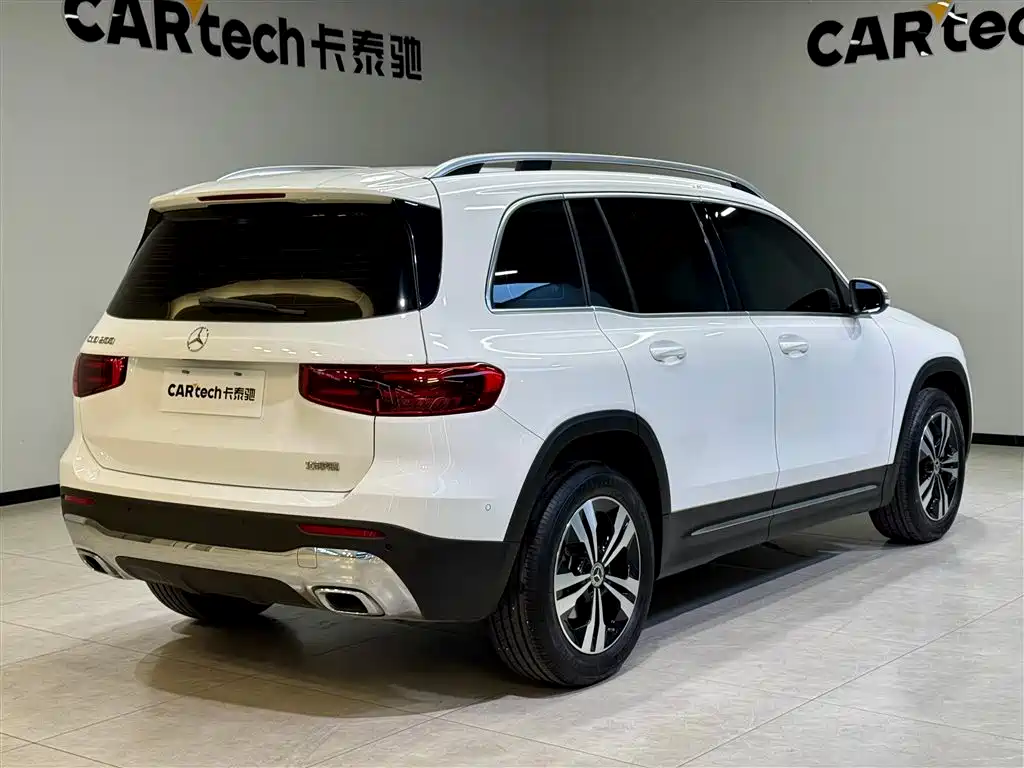 Mercedes-Benz GLB 2025