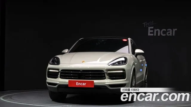 Porsche Cayenne 2022
