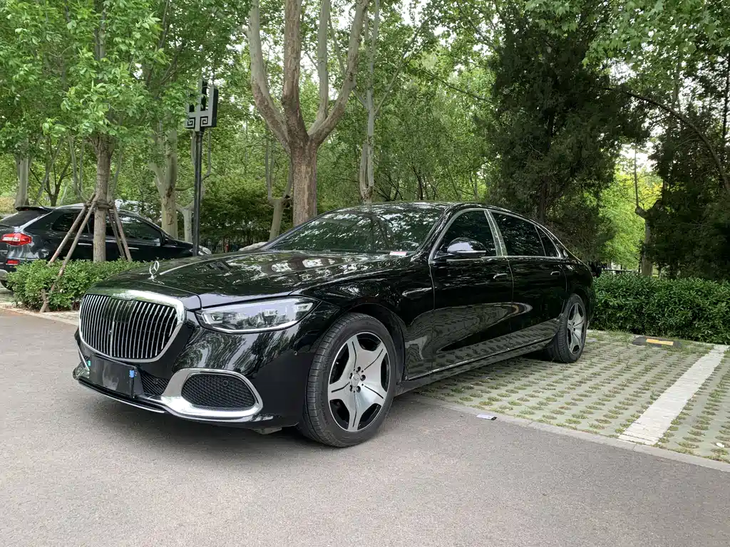Mercedes-Benz Maybach S-Класс 2024