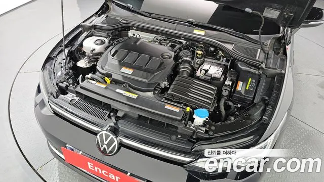 Volkswagen Golf 2024