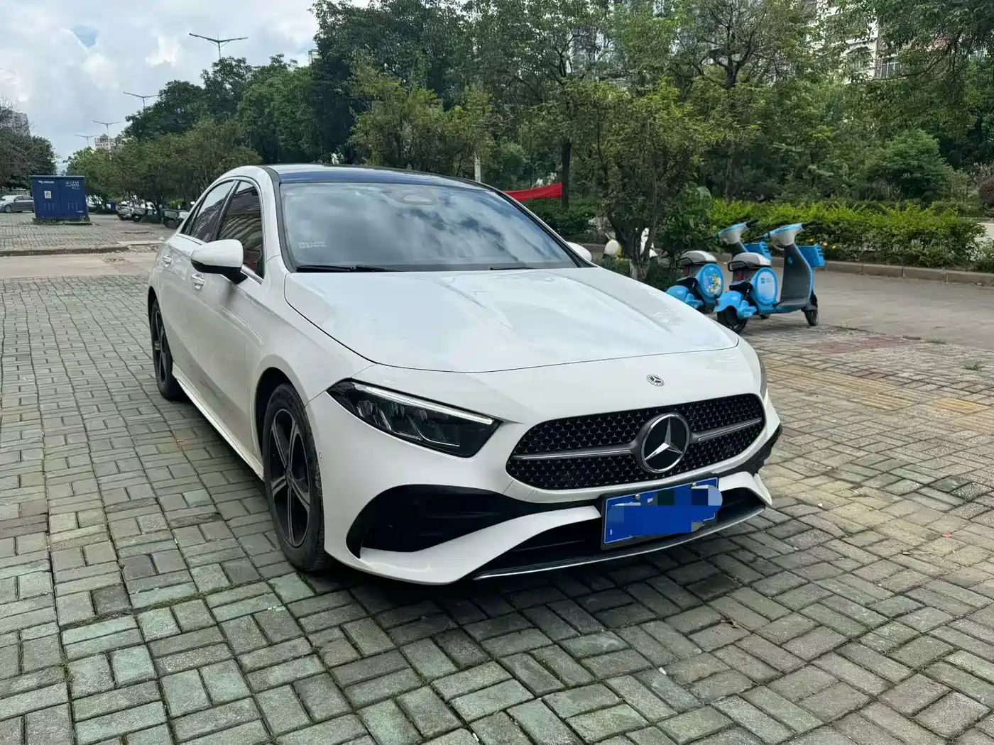 Mercedes-Benz A-Класс 2023