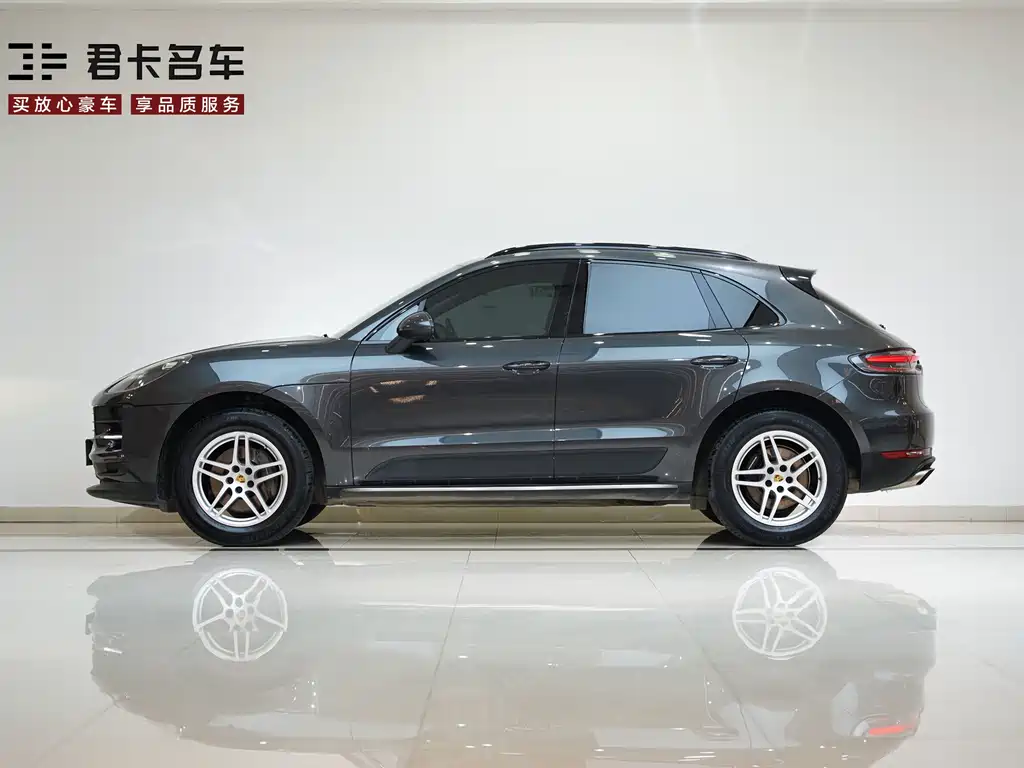 Porsche Macan 2021
