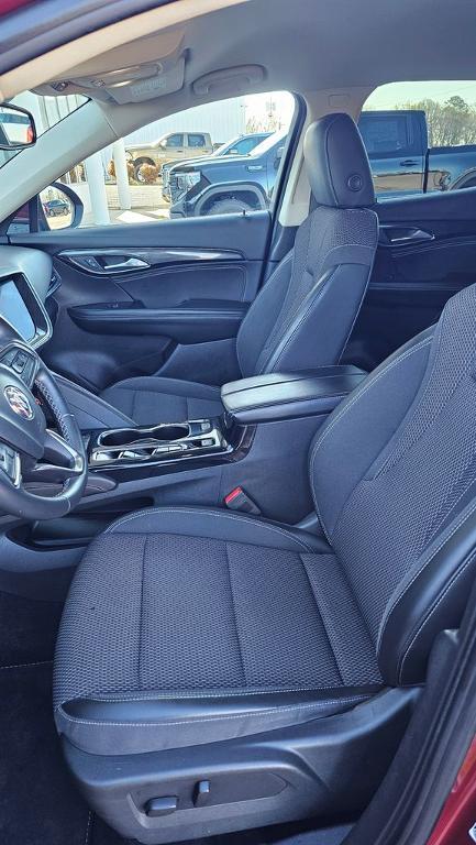 Buick Envision 2023