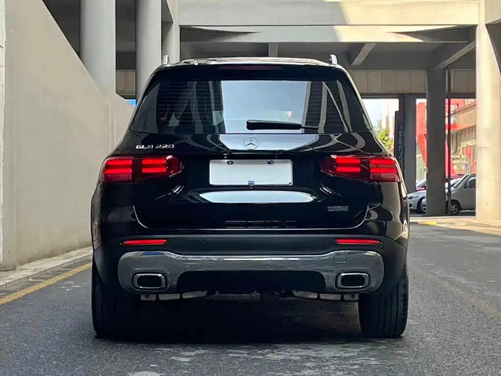 Mercedes-Benz GLB 2025