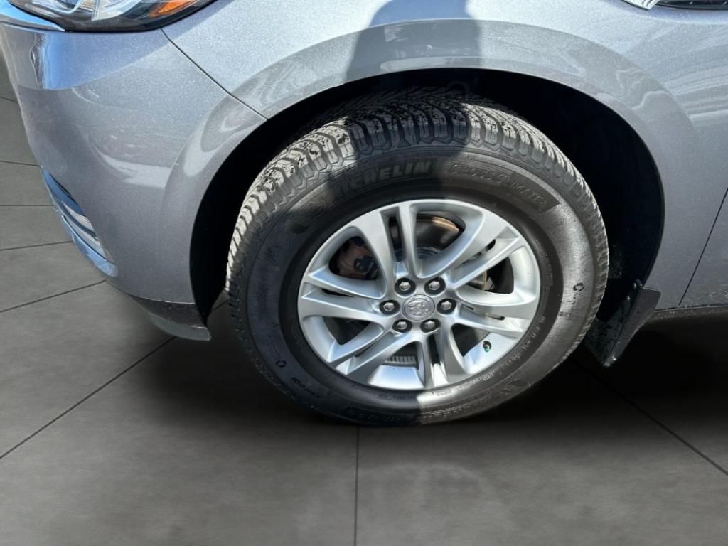 Buick Enclave 2021