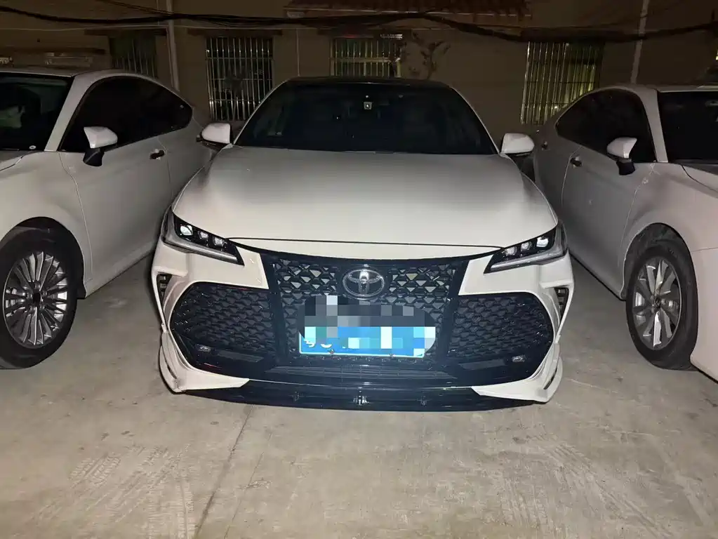 Toyota Avalon 2023